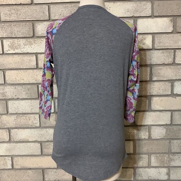 3for$20 top xs  - Picture 3 of 4